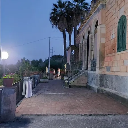 Casa Delle Palme Sicilia A 3 Km Dal Mare *